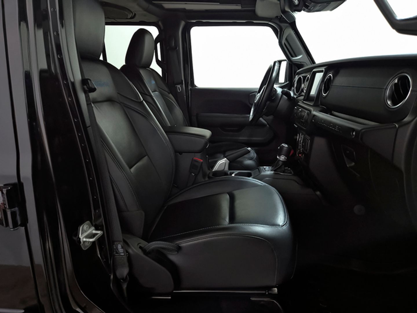 Jeep Wrangler 2.0 Rubicon 8ATX 280 kW (381 CV)