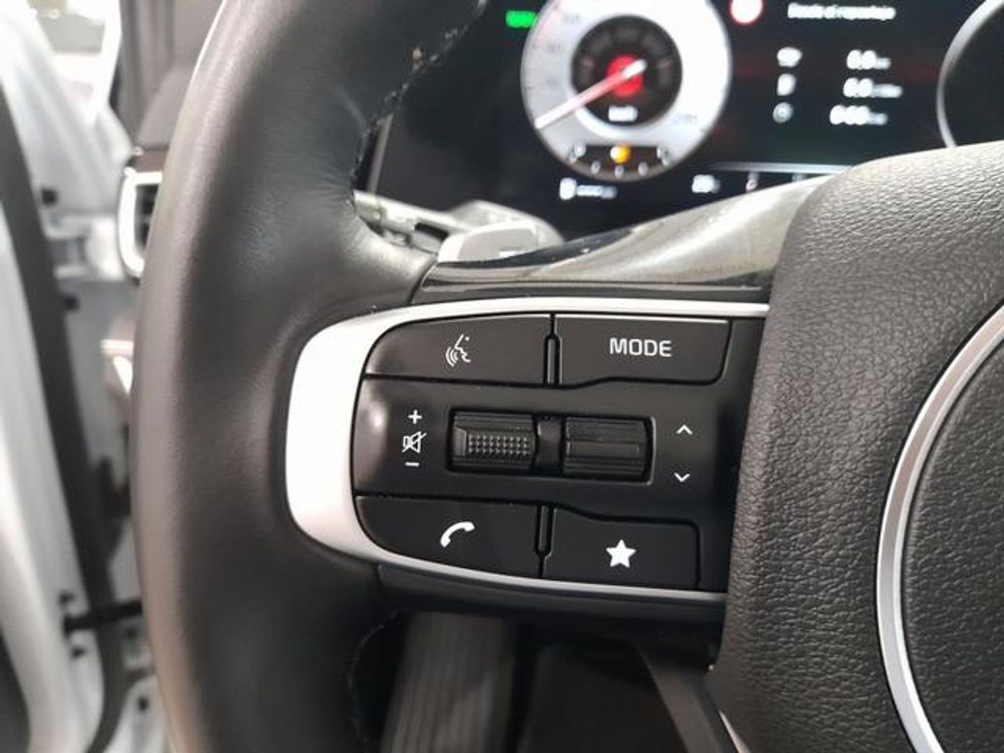 Kia Sportage 1.6 T-GDi HEV Tech 4x2 Auto 171 kW (230 CV)