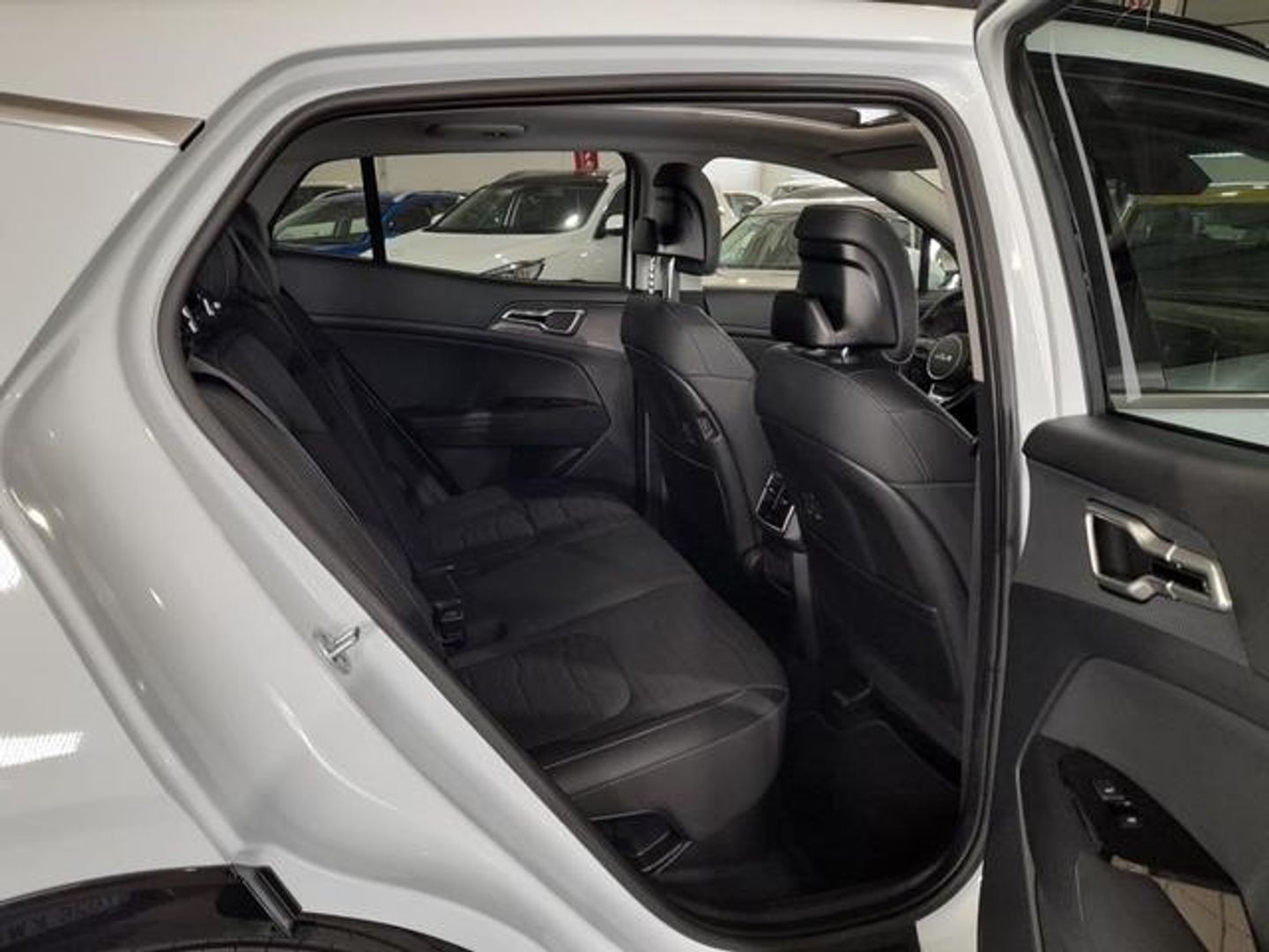 Kia Sportage 1.6 T-GDi HEV Tech 4x2 Auto 171 kW (230 CV)