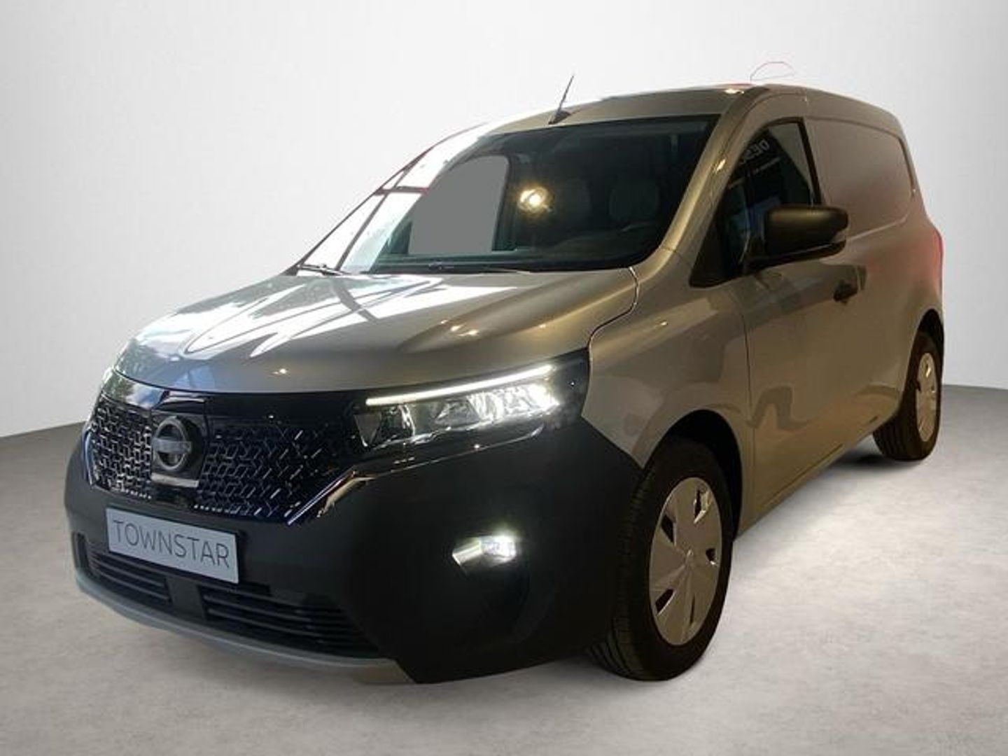 Nissan Townstar Furgon 45kWh Profesional L1 90 kW (122 CV) Gris Industrial