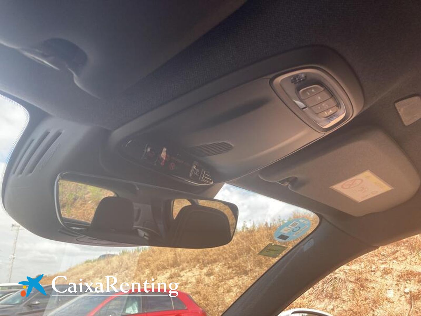 Volvo XC40 T2 Momentum Pro Auto 95 kW (129 CV)