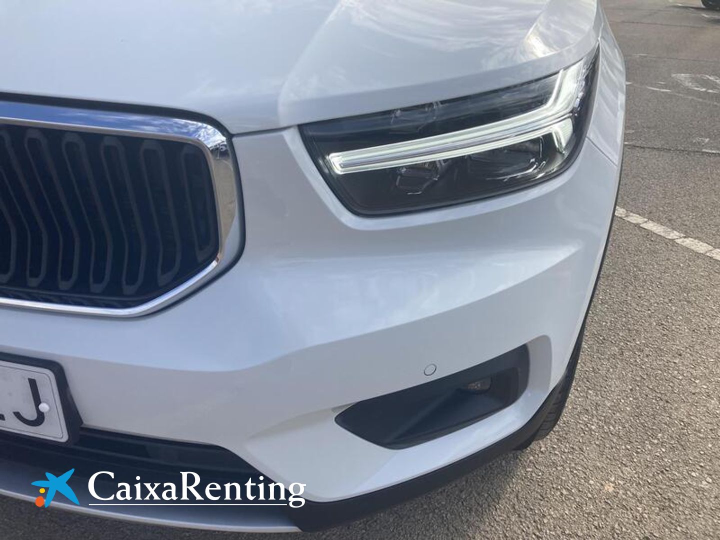 Volvo XC40 T2 Momentum Pro Auto 95 kW (129 CV)