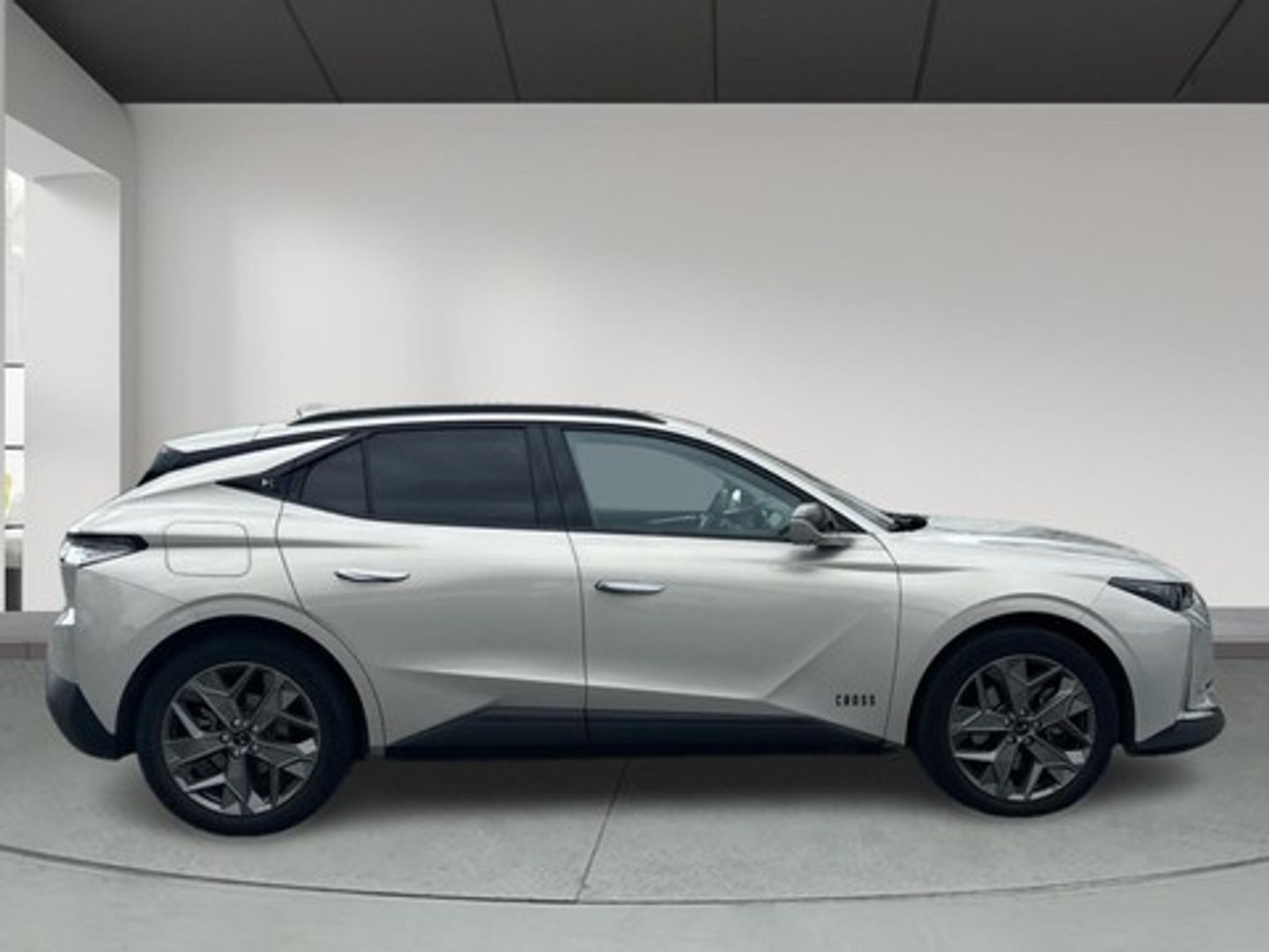 DS DS4 E-Tense 225 Cross Trocadero 165 kW (225 CV)