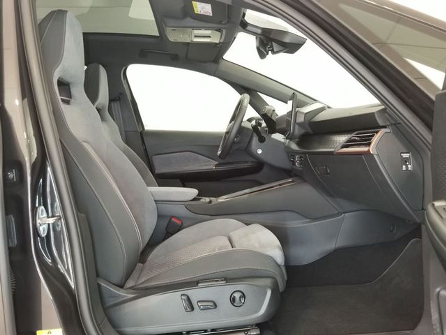 CUPRA Born 58 kWh 150 kW (204 CV)