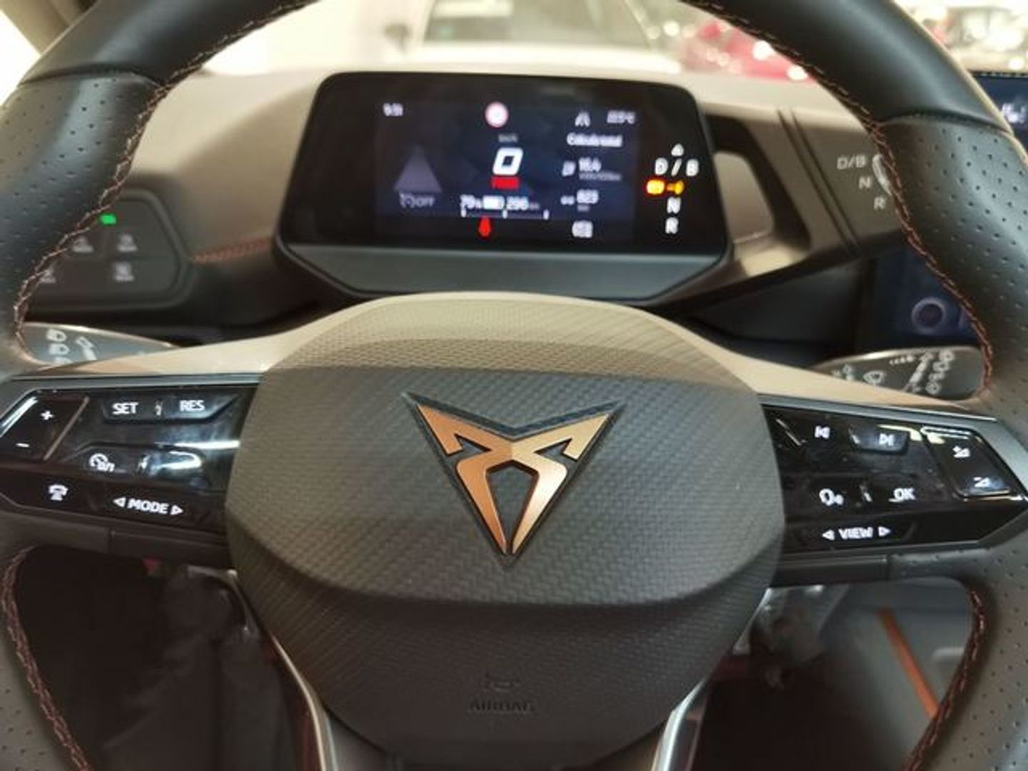CUPRA Born 58 kWh 150 kW (204 CV)