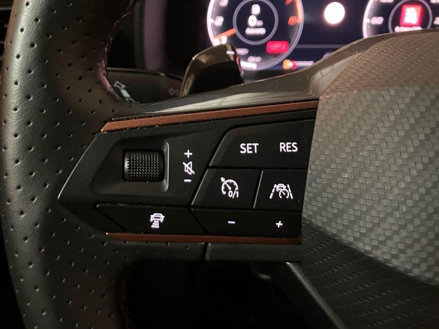 CUPRA León 1.5 eTSI DSG 110 kW (150 CV)