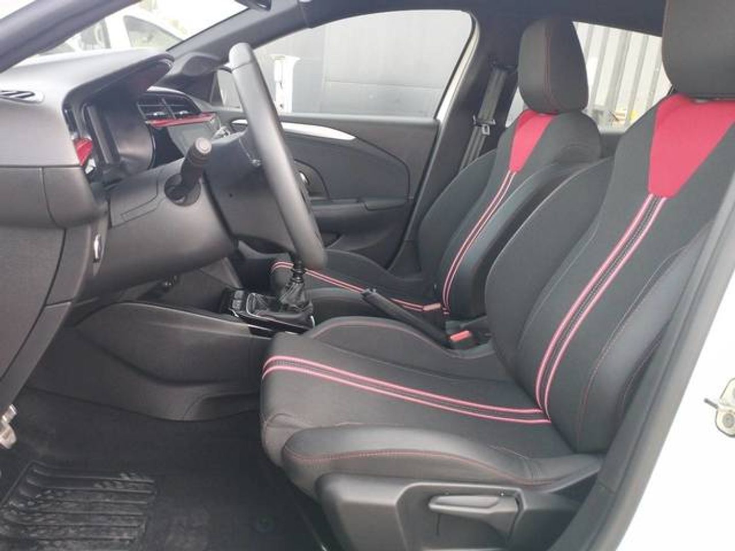 Opel Corsa 1.2T XHL GS 74 kW (100 CV)