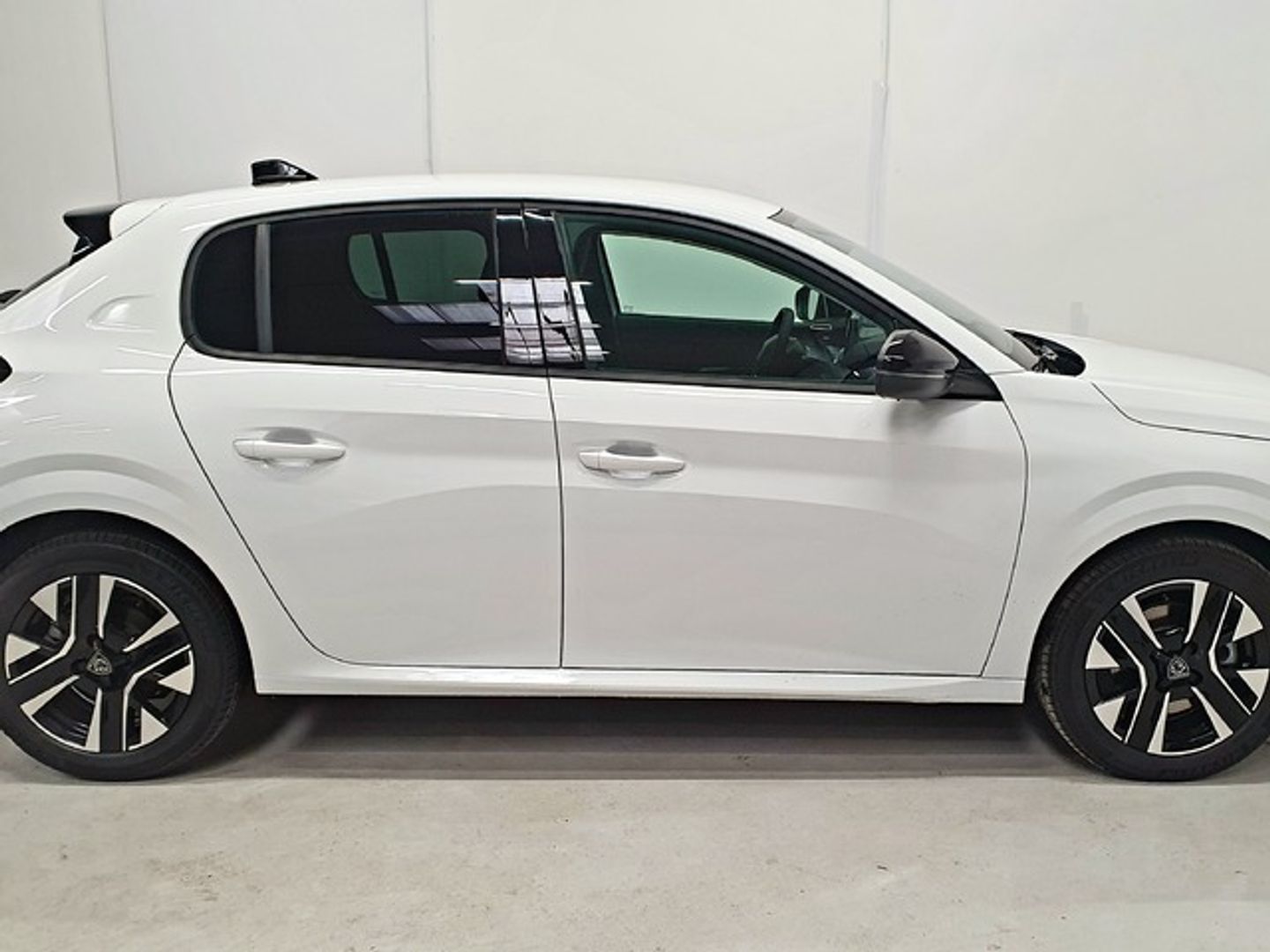 Peugeot 208 PureTech 100 Allure 75 kW (100 CV)