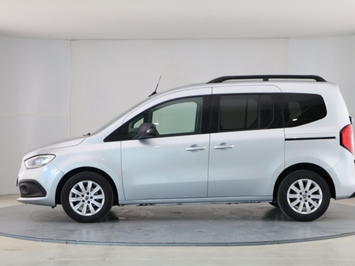 Mercedes-Benz Citan Combi 110 CDI Tourer Base Largo 70 kW (95 CV)