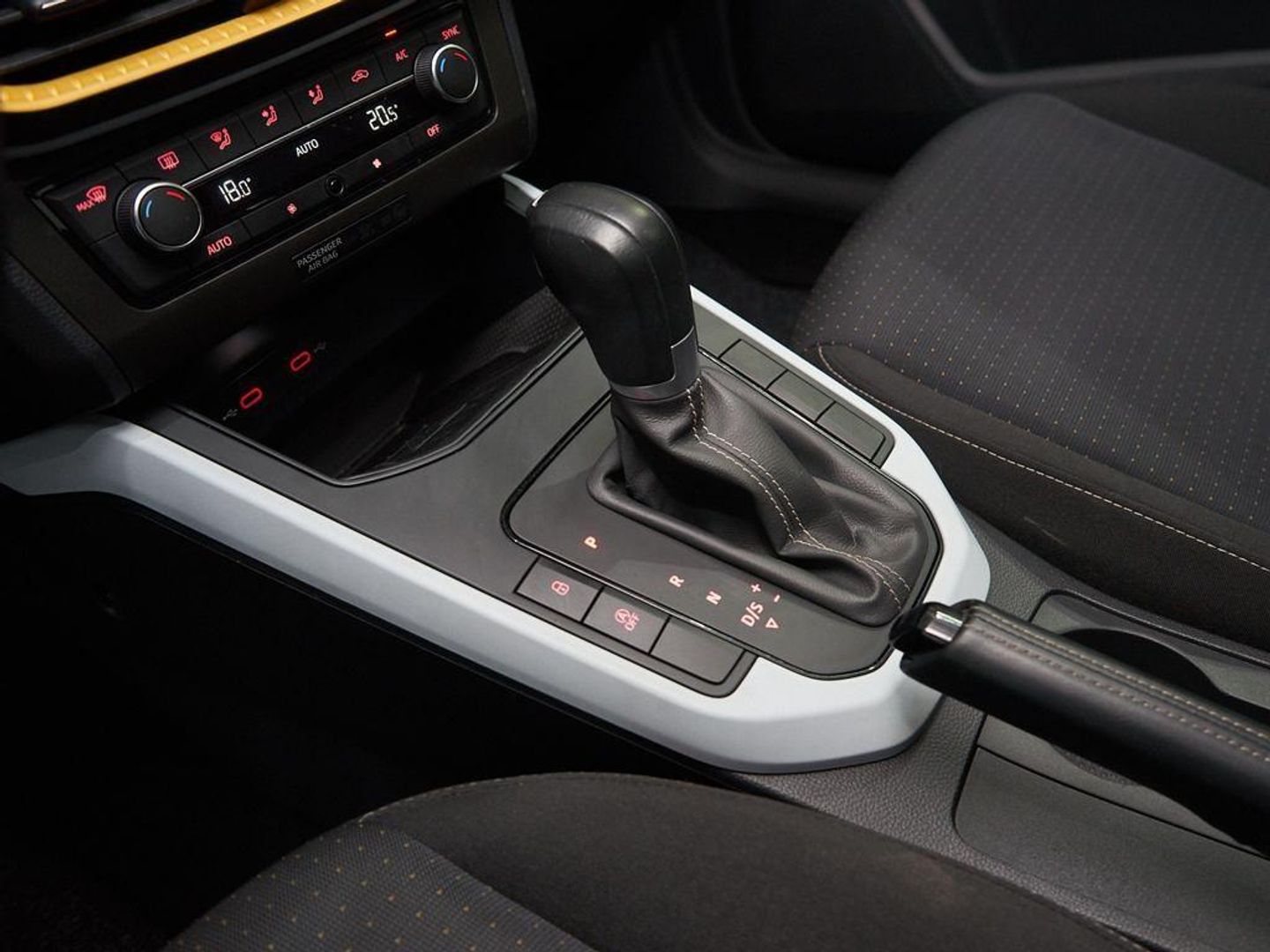 SEAT Arona 1.0 TSI Style XL DSG 85 kW (115 CV)