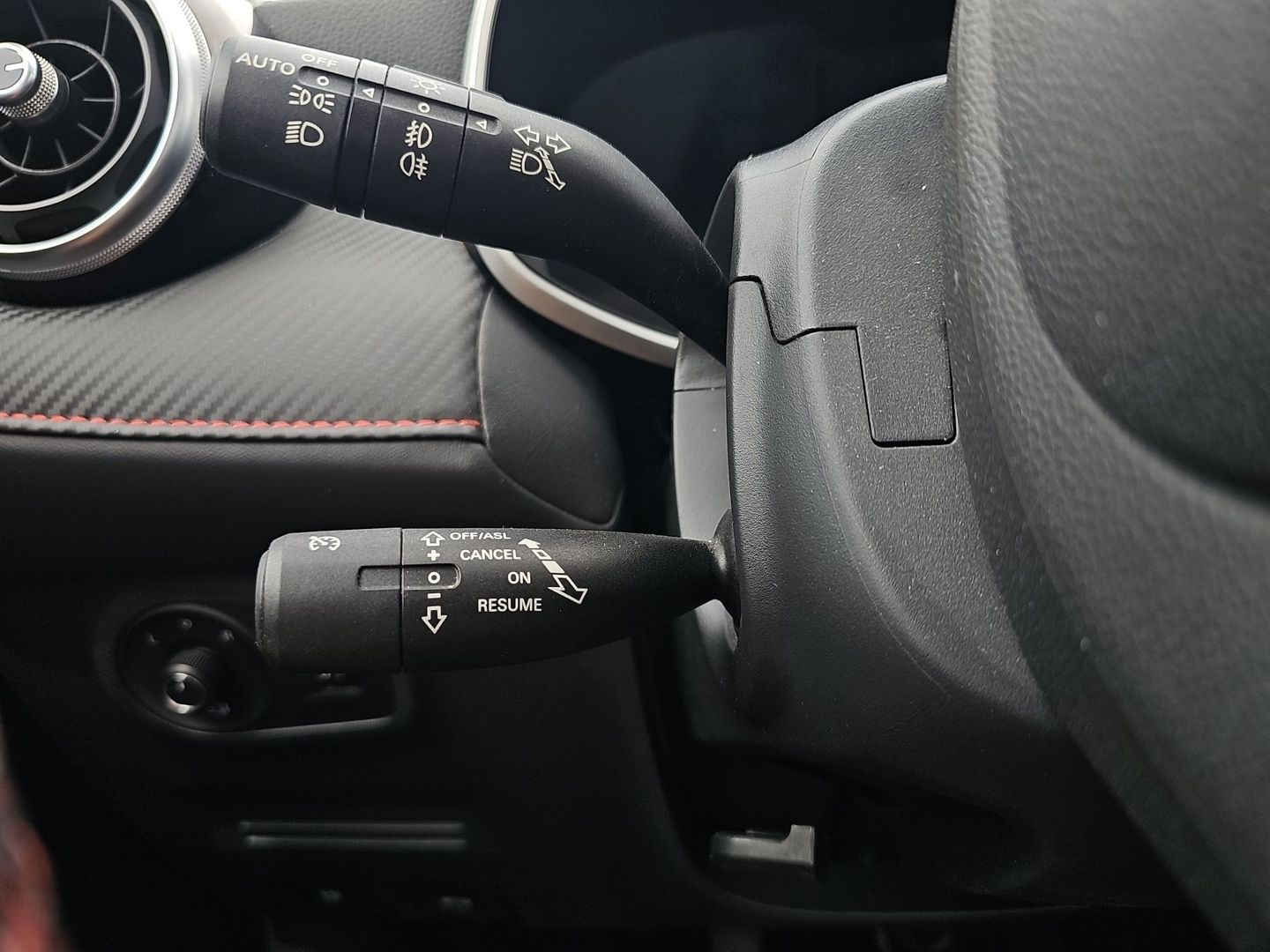 MG ZS 1.5 Luxury 78 kW (106 CV)