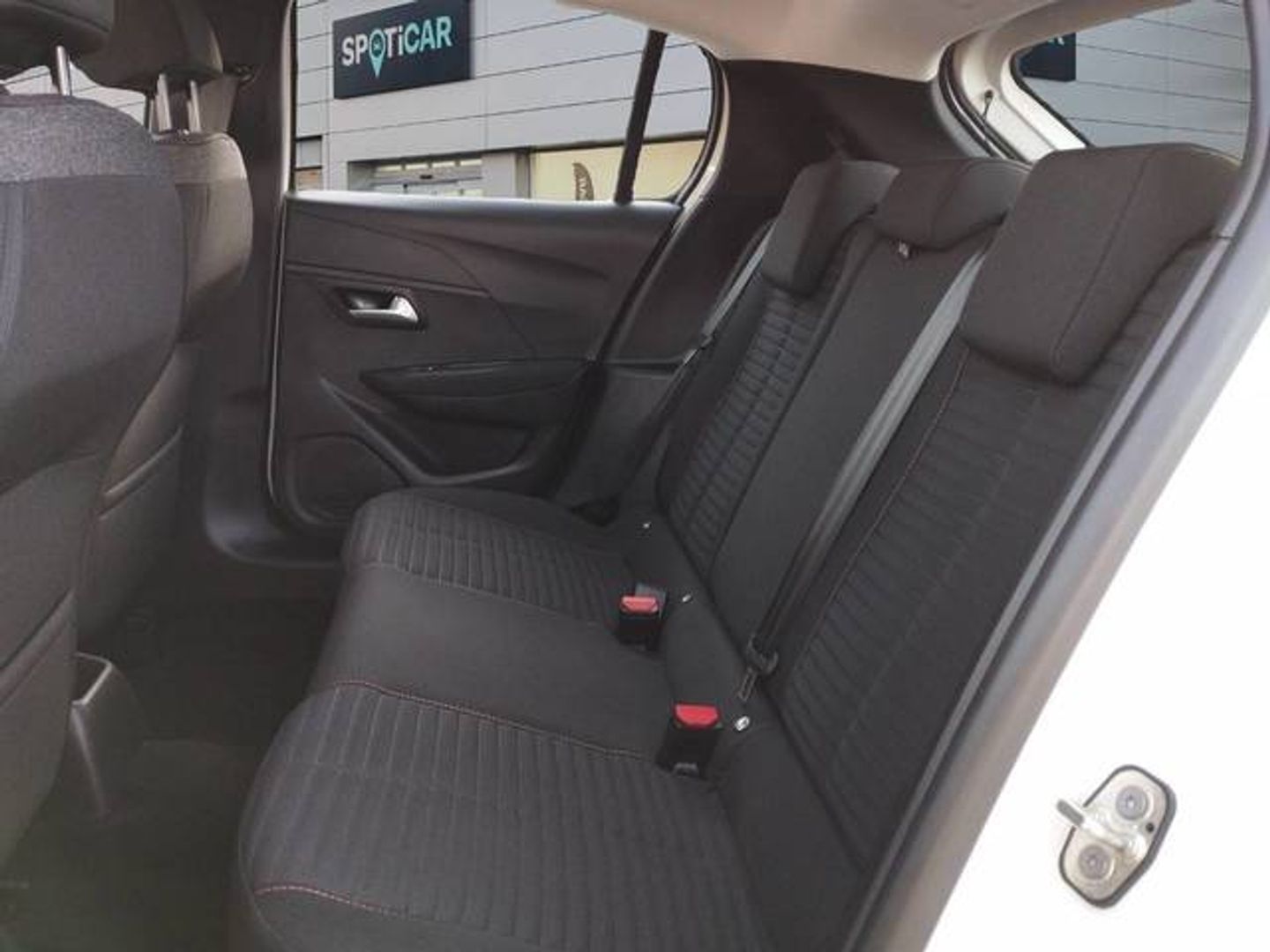 Peugeot 208 BlueHDi 100 Active Pack 75 kW (100 CV)