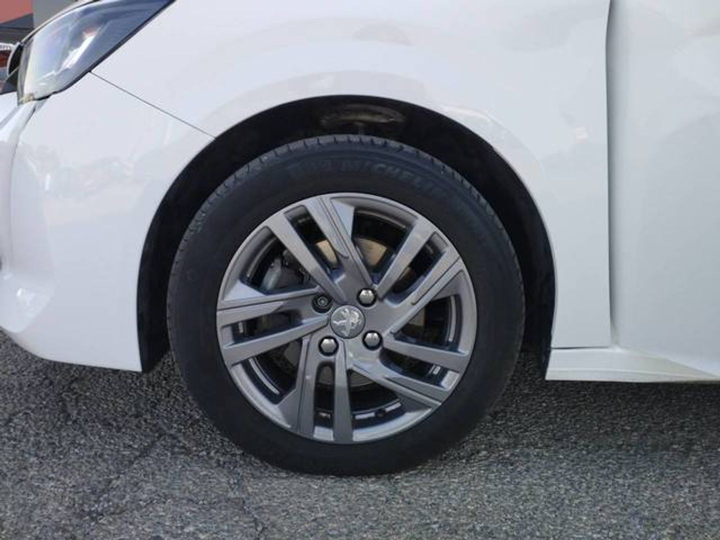 Peugeot 208 BlueHDi 100 Active Pack 75 kW (100 CV)