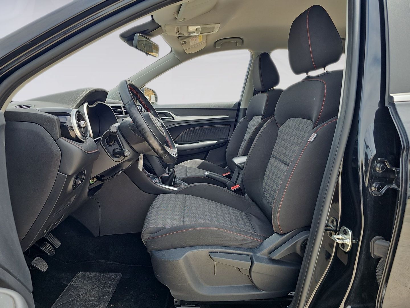 MG ZS 1.5 Comfort 78 kW (106 CV)