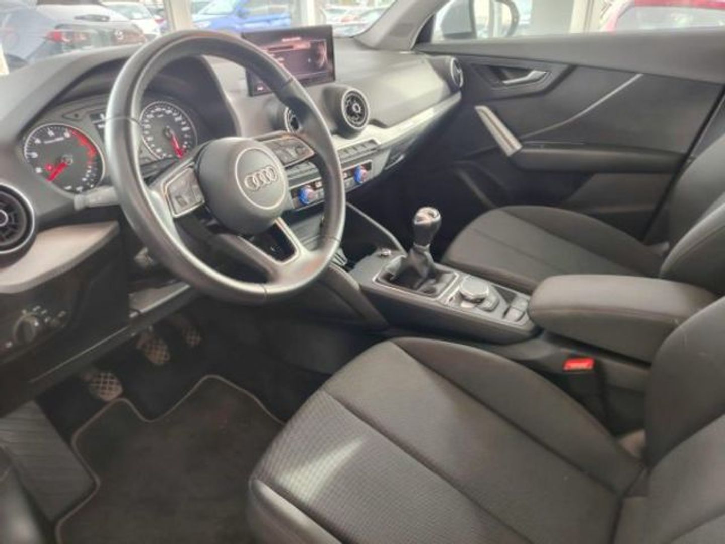 Audi Q2 Advanced 30 TFSI 81 kW (110 CV)