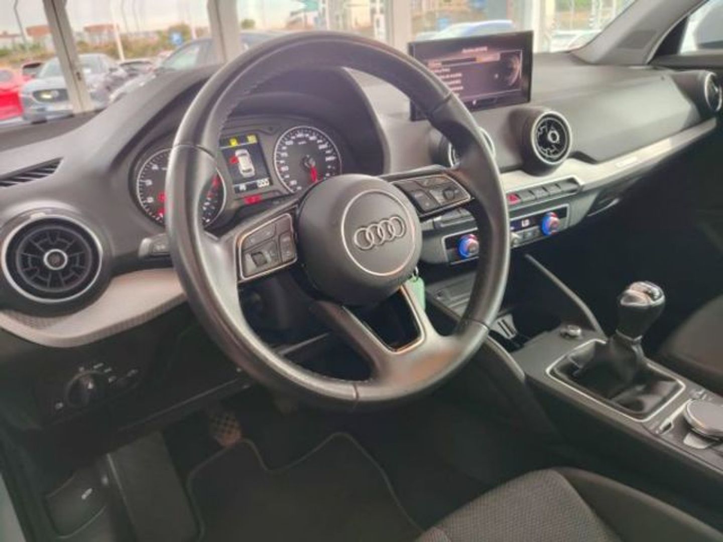 Audi Q2 Advanced 30 TFSI 81 kW (110 CV)