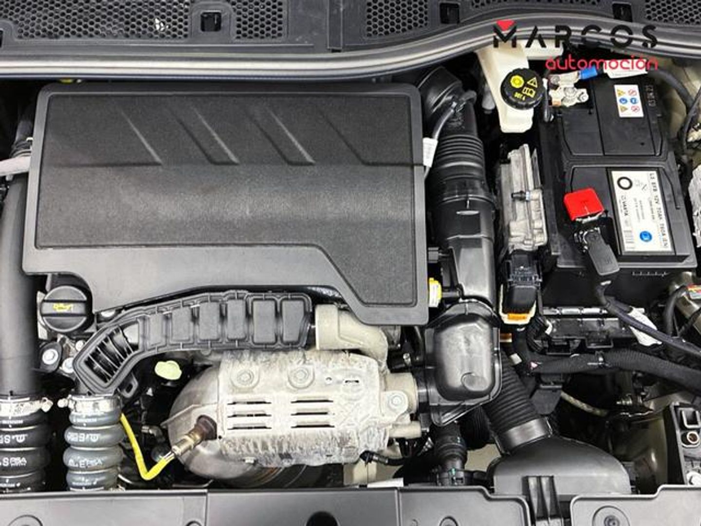 Peugeot 208 PureTech 100 Allure 75 kW (100 CV)