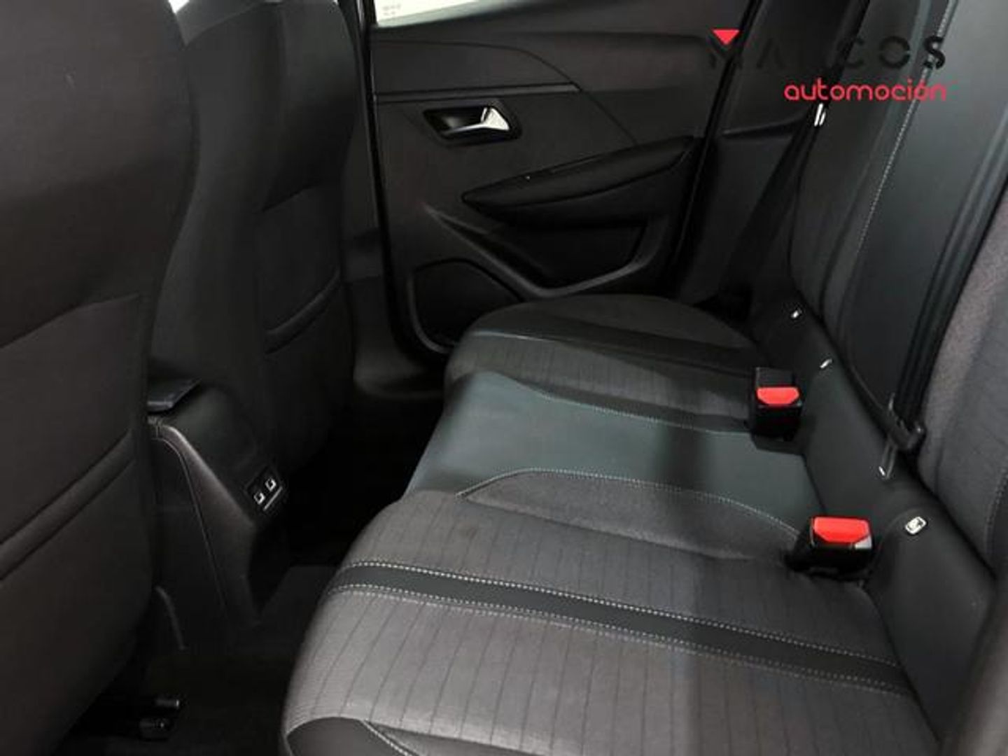 Peugeot 208 PureTech 100 Allure 75 kW (100 CV)