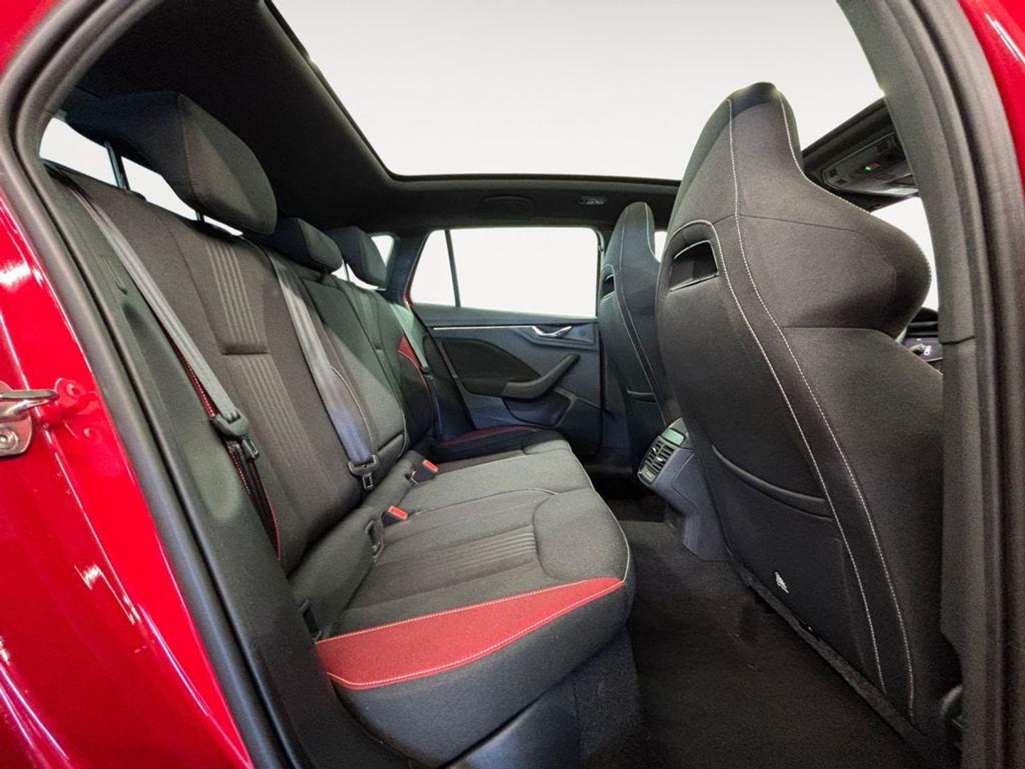 Skoda Scala 1.5 TSI Montecarlo DSG 110 kW (150 CV)
