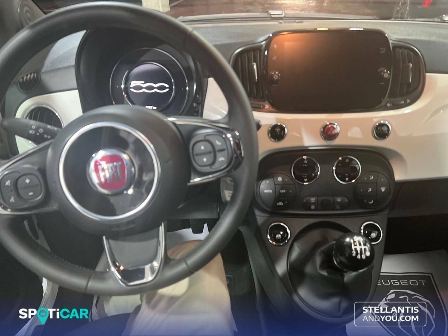 Fiat 500 1.0 Hybrid Dolcevita 51 kW (70 CV)