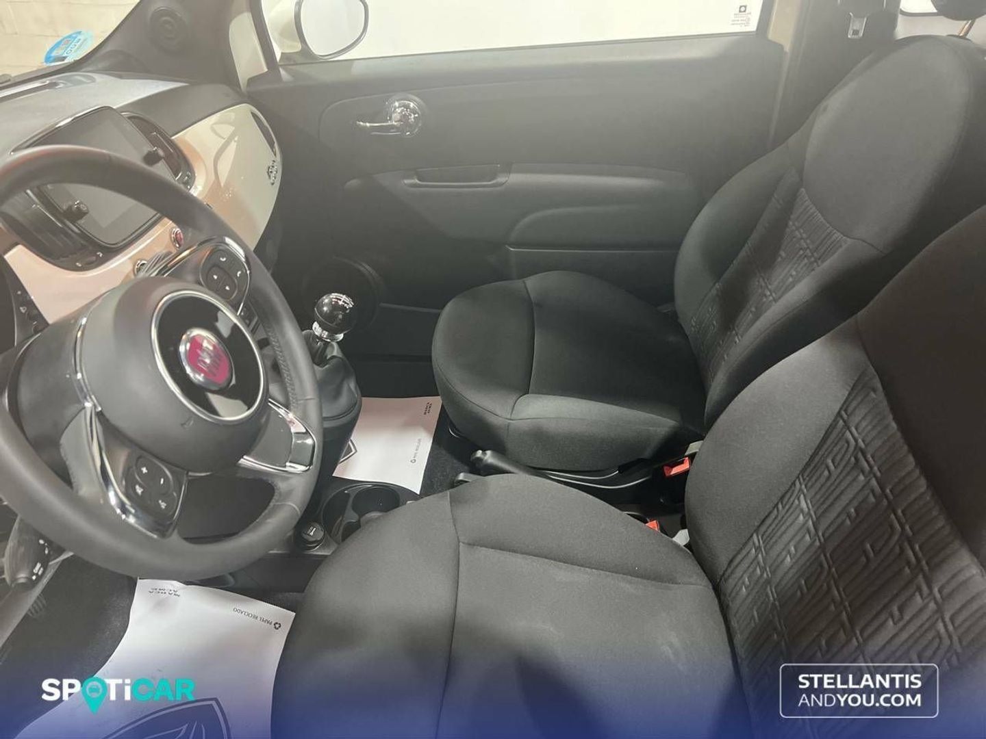 Fiat 500 1.0 Hybrid Dolcevita 51 kW (70 CV)
