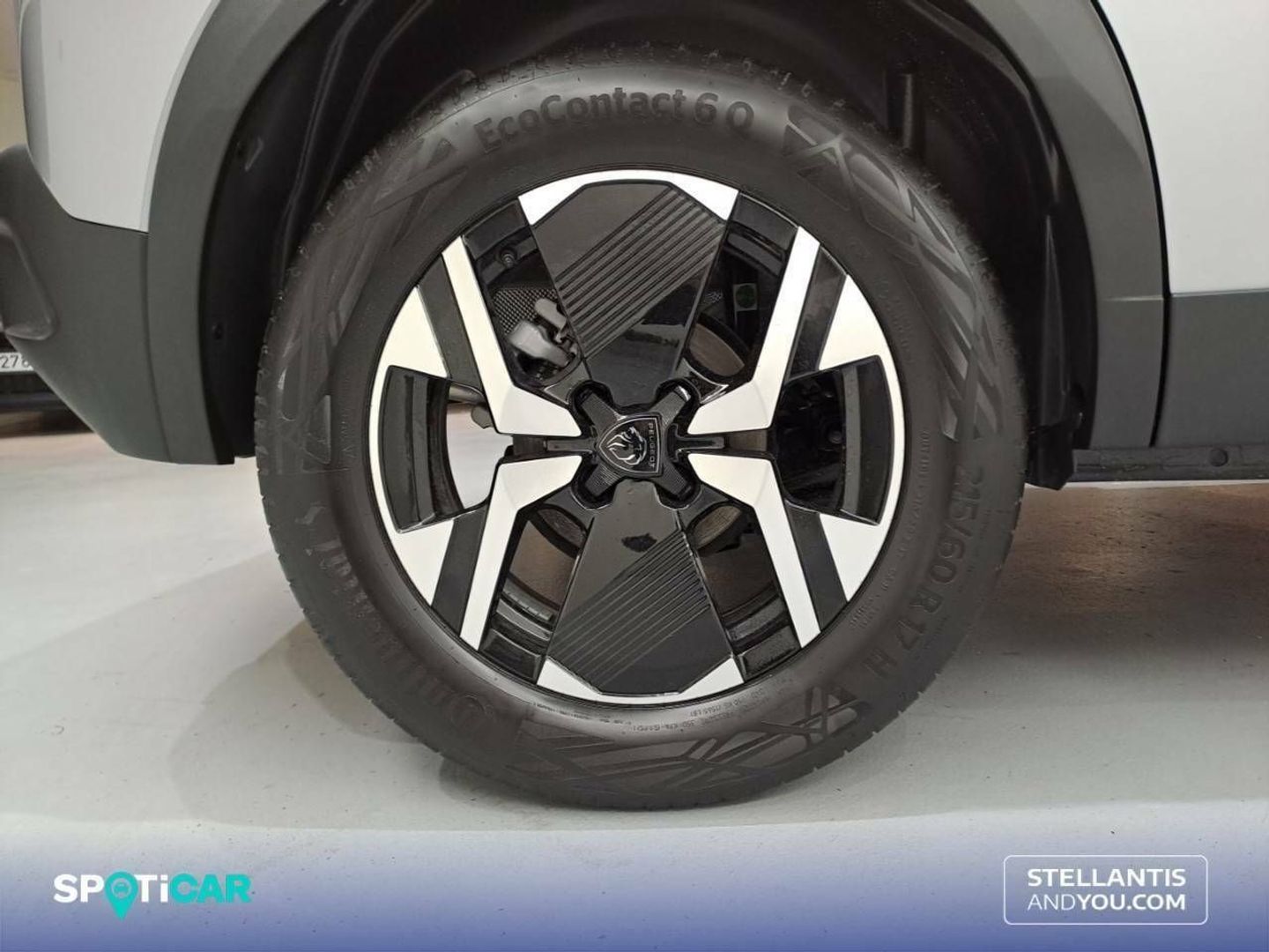 Peugeot 2008 GT Hybrid eDCS6 100 kW (136 CV)