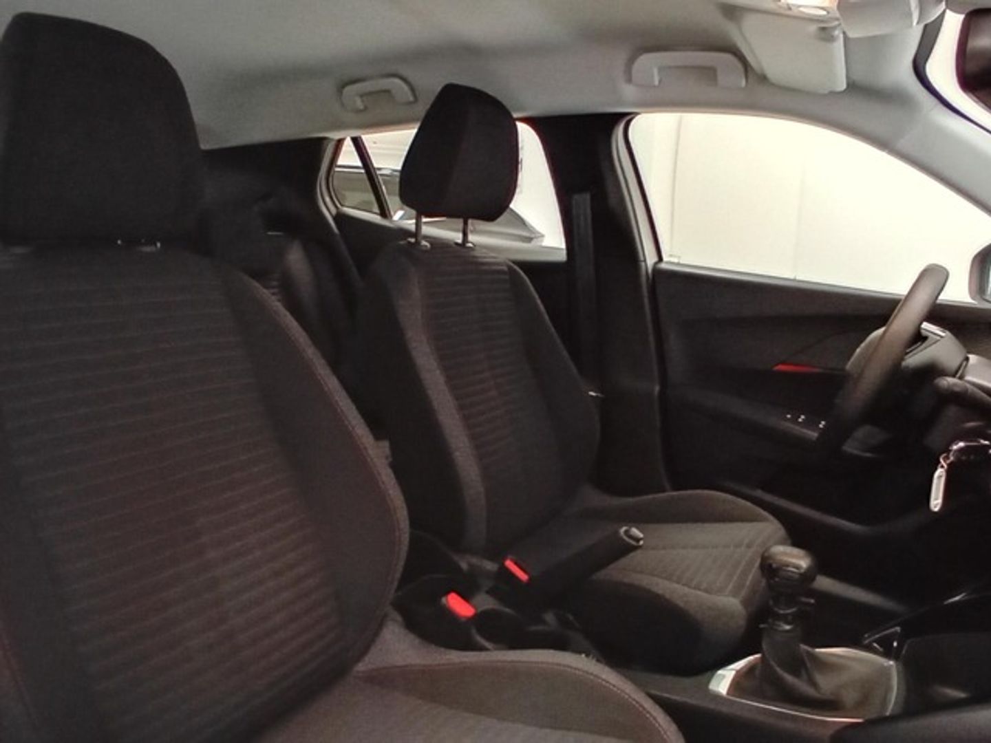 Peugeot 2008 Puretech 100 S&S Active Pack 75 kW (100 CV)