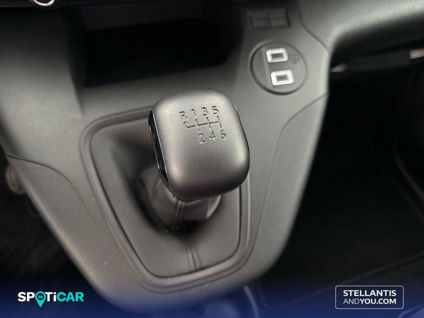 Peugeot Partner Furgon BlueHDi 100 Standard 600kg 75 kW (102 CV)