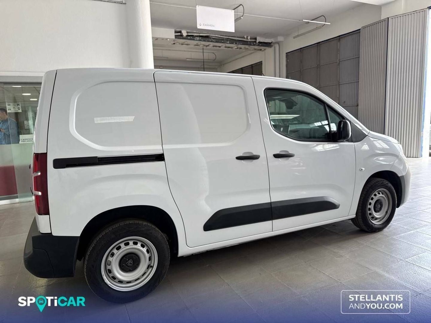 Peugeot Partner Furgon BlueHDi 100 Standard 600kg 75 kW (102 CV)