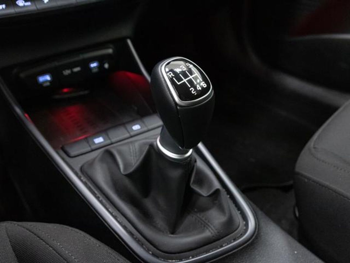 Hyundai i20 1.0 TGDI 48V Tecno 74 kW (100 CV)