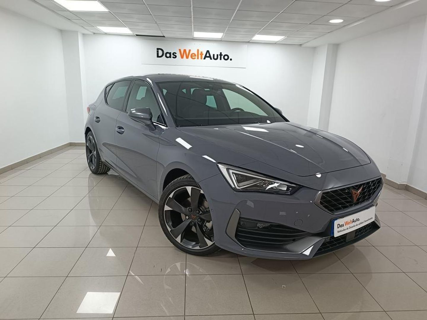 CUPRA León 1.5 eTSI DSG 110 kW (150 CV) Gris Sedan