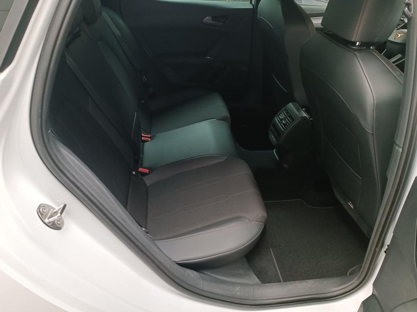 CUPRA León 1.5 eTSI DSG 110 kW (150 CV)