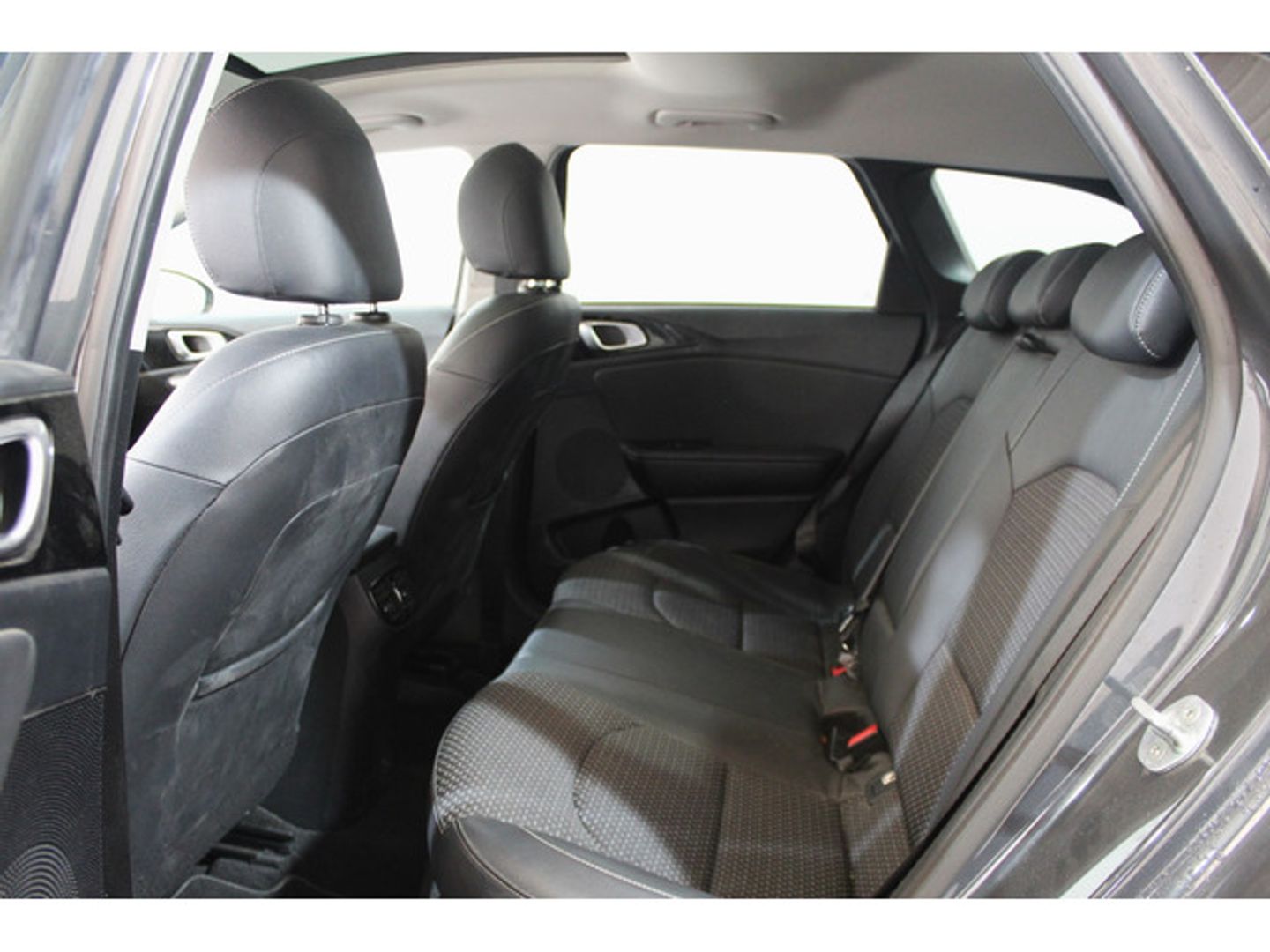 Kia Ceed Tourer 1.6 GDi Eco-Dynamics PHEV eMotion 104 kW (141 CV)