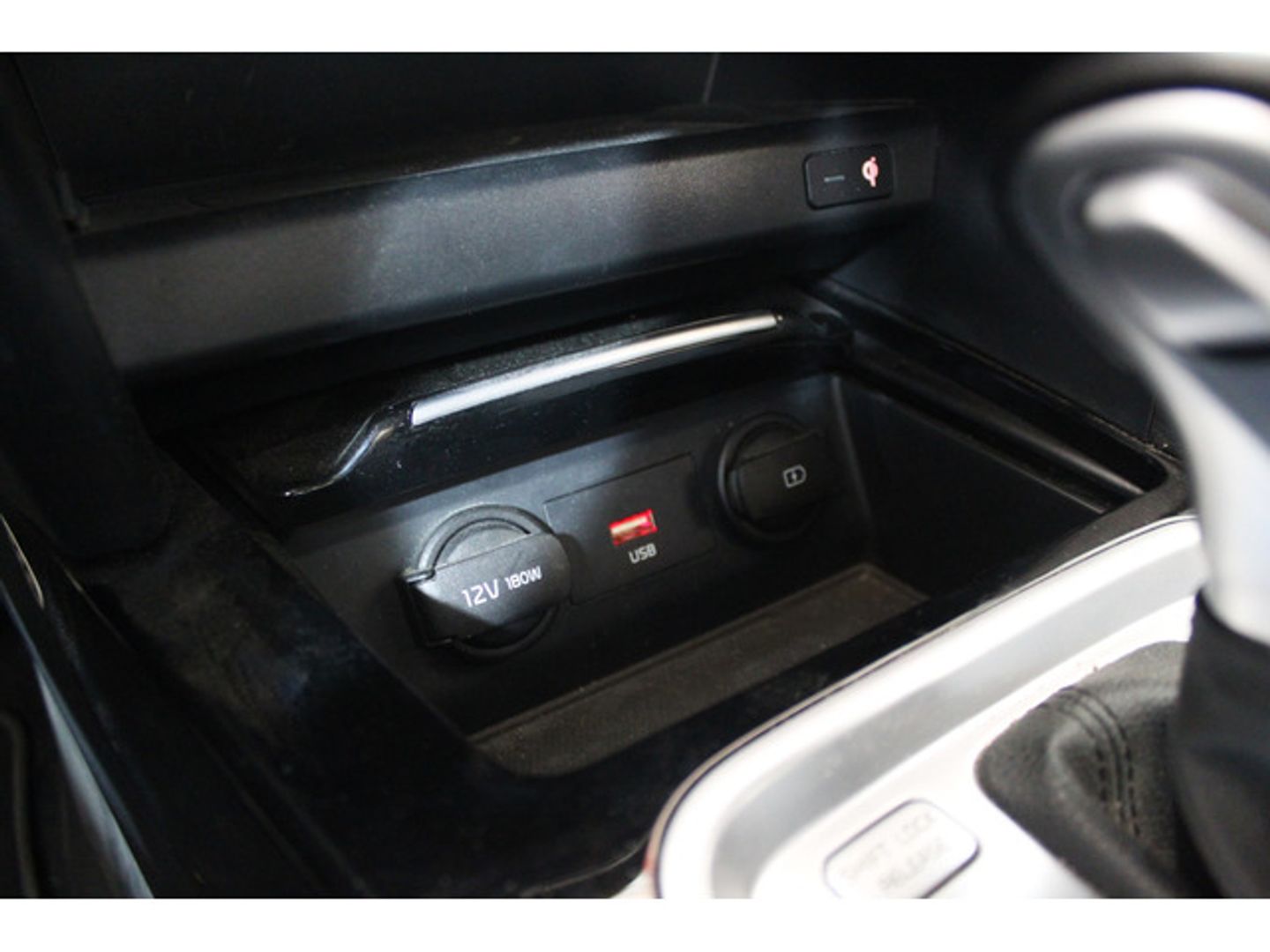 Kia Ceed Tourer 1.6 GDi Eco-Dynamics PHEV eMotion 104 kW (141 CV)