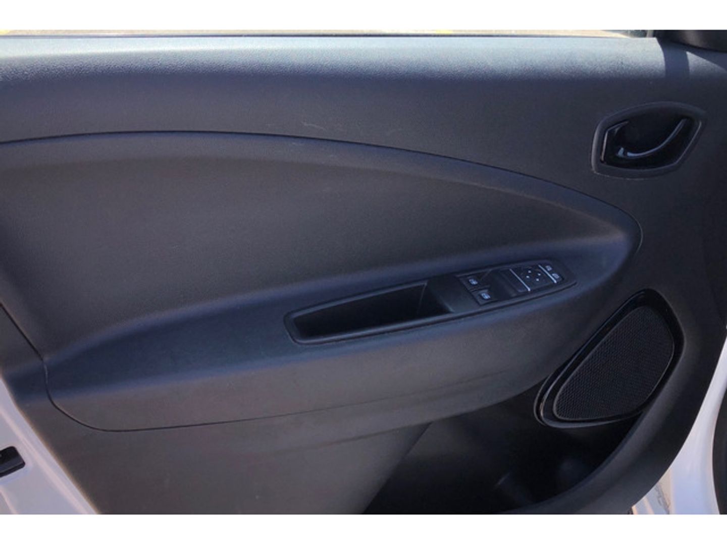 Renault Zoe Life 80 kW R110 Bateria 40kWh 79 kW (108 CV)