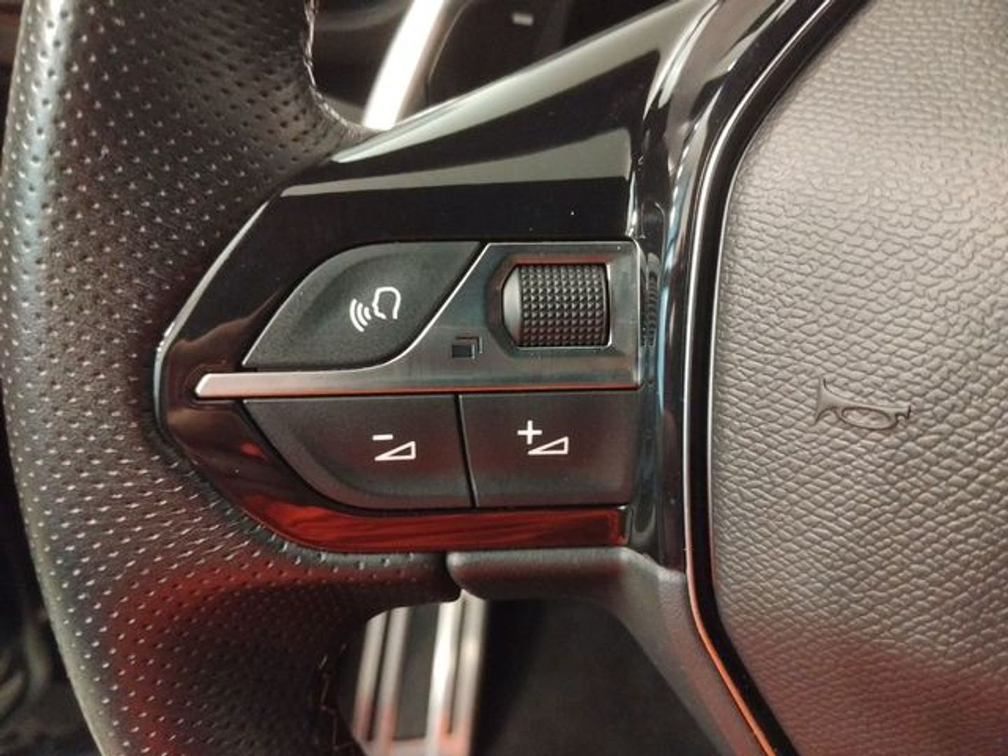 Peugeot 3008 PureTech 130 S&S GT EAT8 96 kW (130 CV)