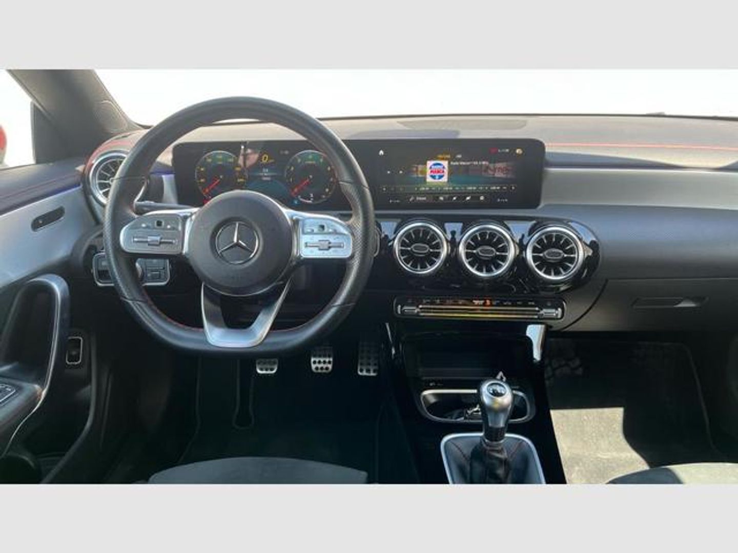 Mercedes-Benz CLA 180 100 kW (136 CV)