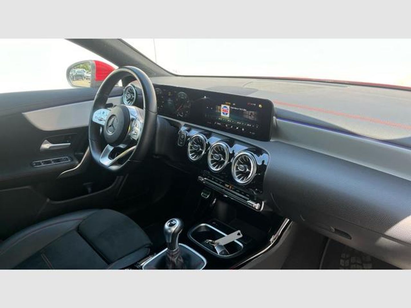 Mercedes-Benz CLA 180 100 kW (136 CV)