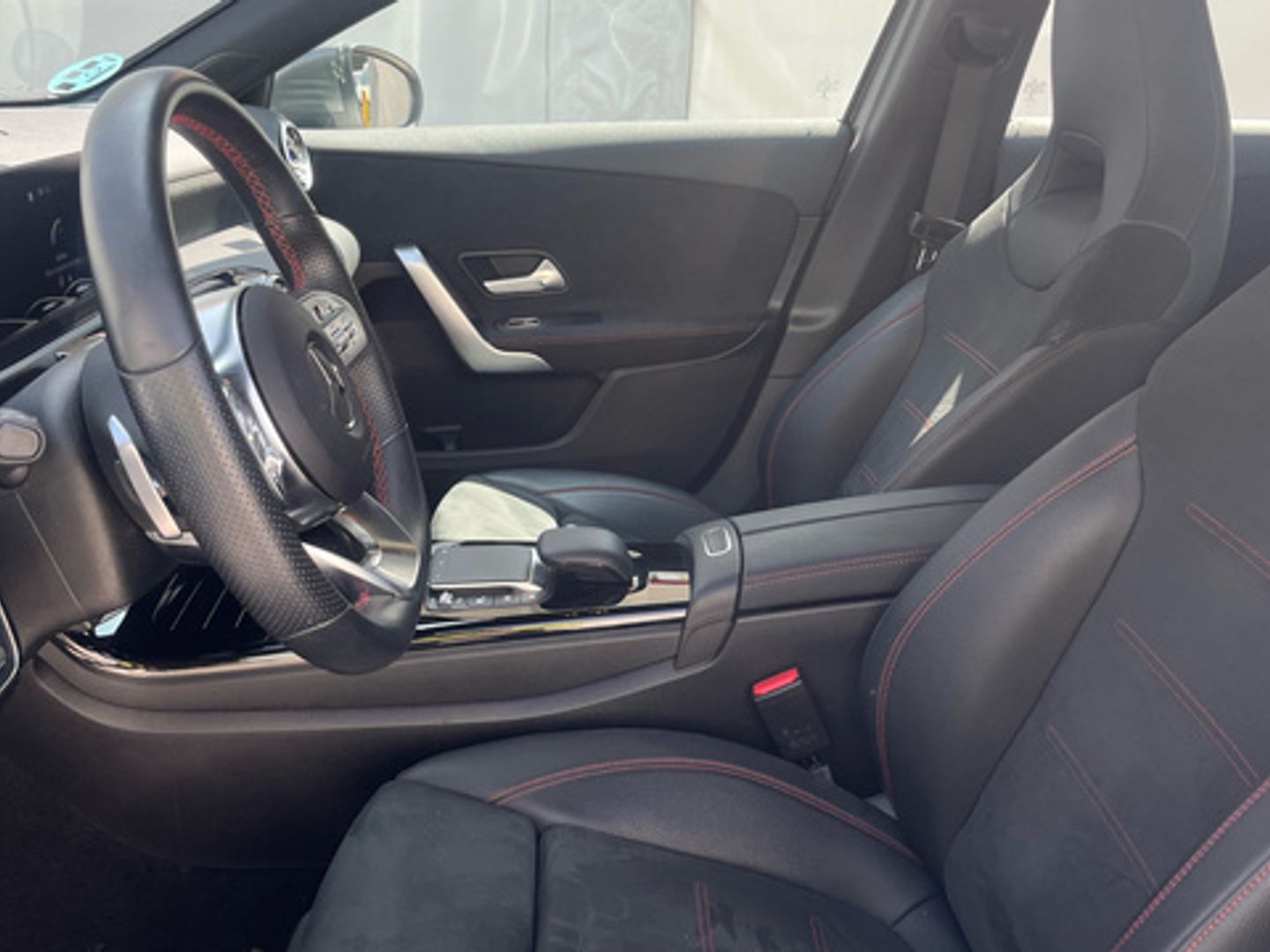 Mercedes-Benz Clase A 180 100 kW (136 CV)