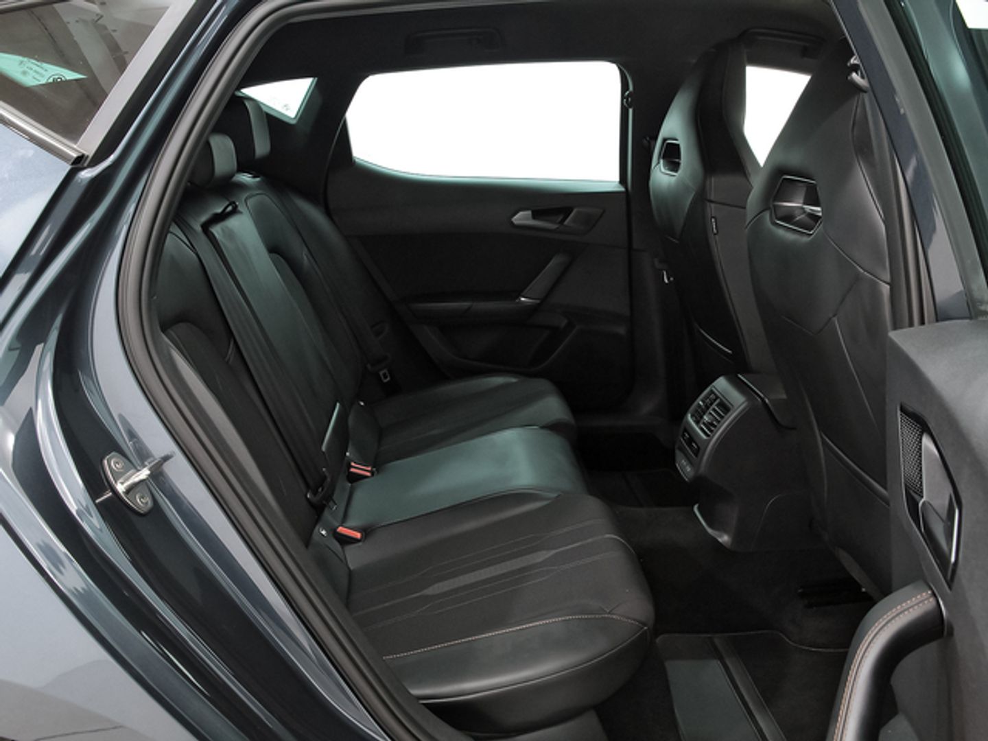 CUPRA León 2.0 TSI DSG 221 kW (300 CV)