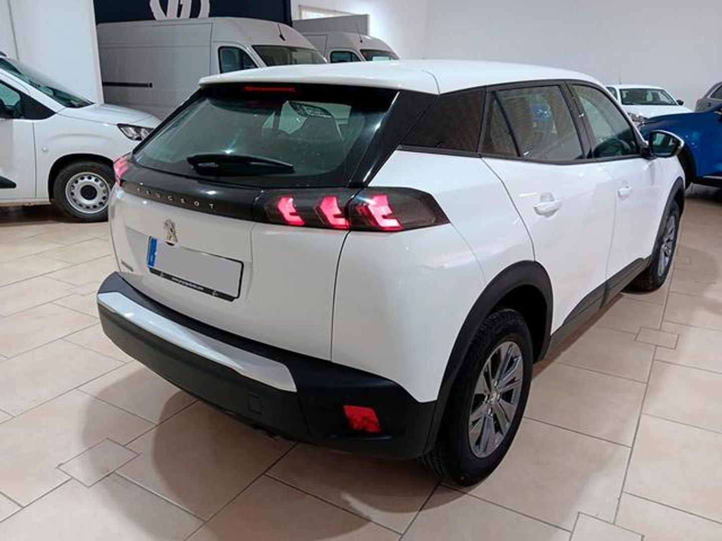 Peugeot 2008 BlueHDi 100 S&S Active 75 kW (100 CV)