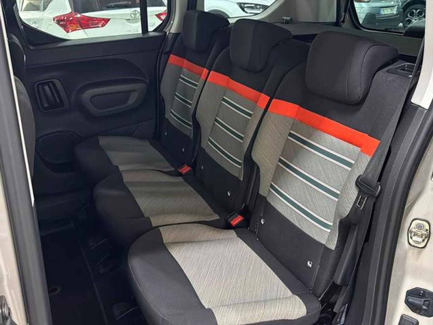 Citroen Berlingo BlueHDi 100 S&S Talla M Shine 75 kW (102 CV)