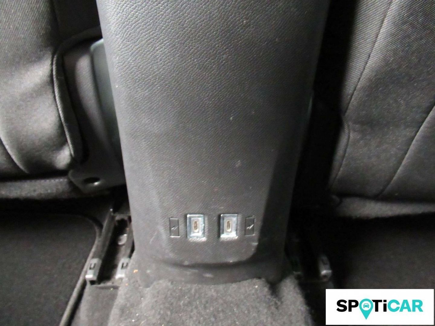 Opel Corsa 1.2T XHT GS 74 kW (100 CV)