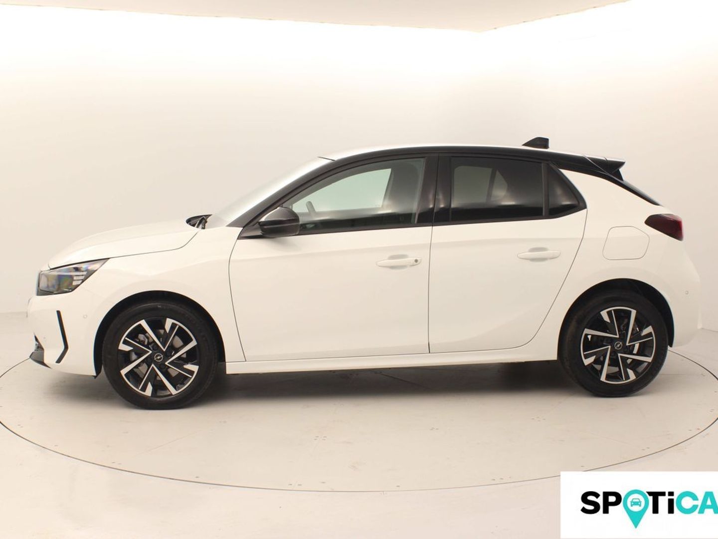 Opel Corsa 1.2T XHT GS 74 kW (100 CV)