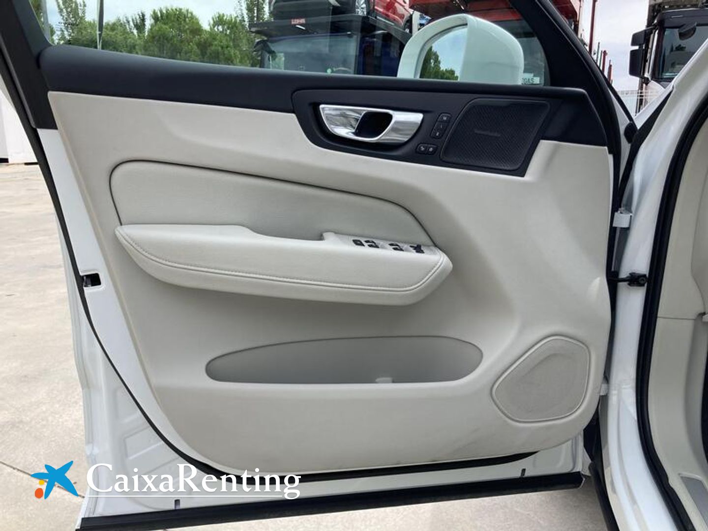Volvo XC60 T6 Recharge Inscription AWD Auto 250 kW (340 CV)