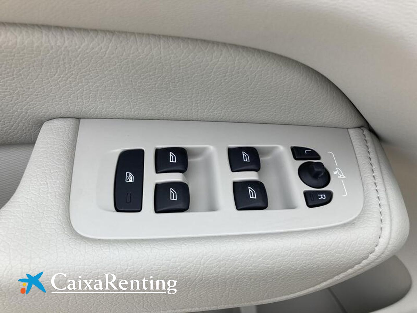Volvo XC60 T6 Recharge Inscription AWD Auto 250 kW (340 CV)