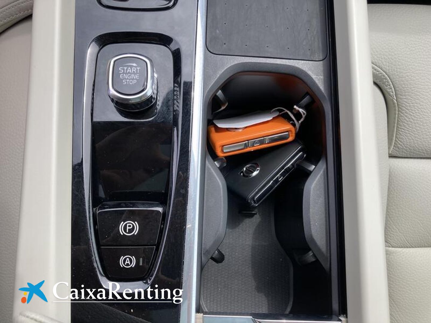 Volvo XC60 T6 Recharge Inscription AWD Auto 250 kW (340 CV)