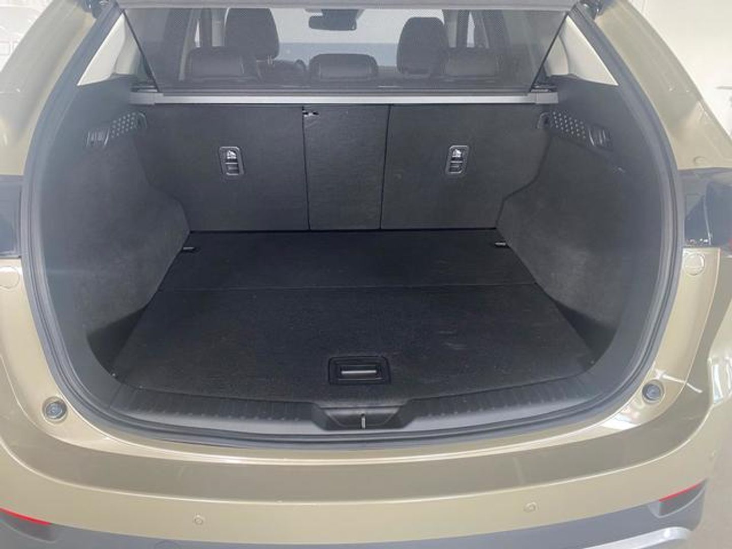 Mazda CX-5 2.0 e-Sky G MHEV Newground 121 kW (165 CV)