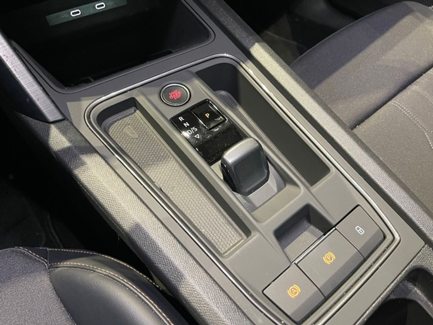 CUPRA Leon Sportstourer 1.5 eTSI DSG 110 kW (150 CV)
