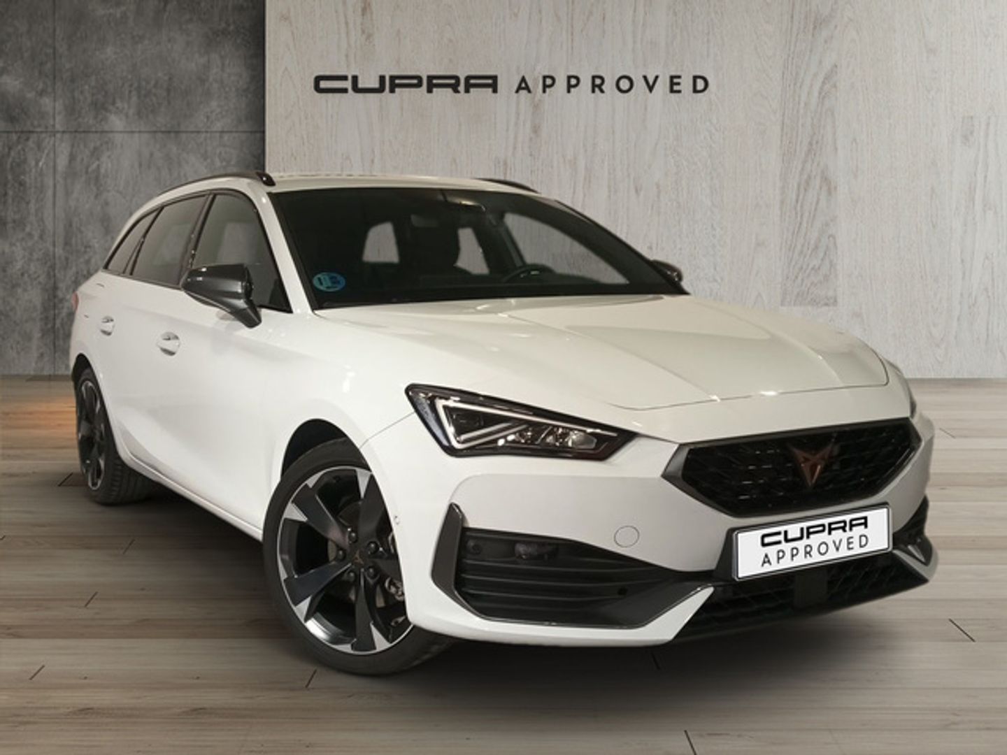 CUPRA Leon Sportstourer 1.5 eTSI DSG 110 kW (150 CV) Blanco Familiar
